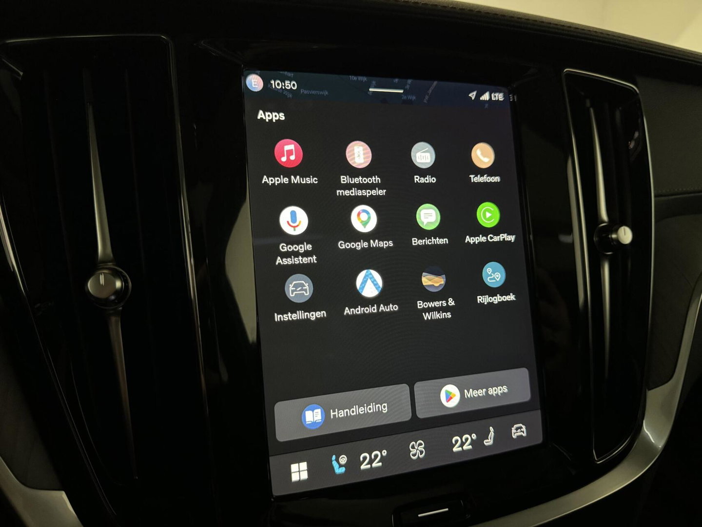 Volvo S60 2.0 Recharge T8 AWD Ultimate Dark Pano B&W Massage