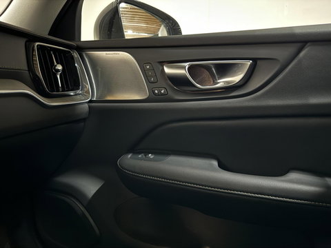Volvo S60 2.0 Recharge T8 AWD Ultimate Dark Pano B&W Massage