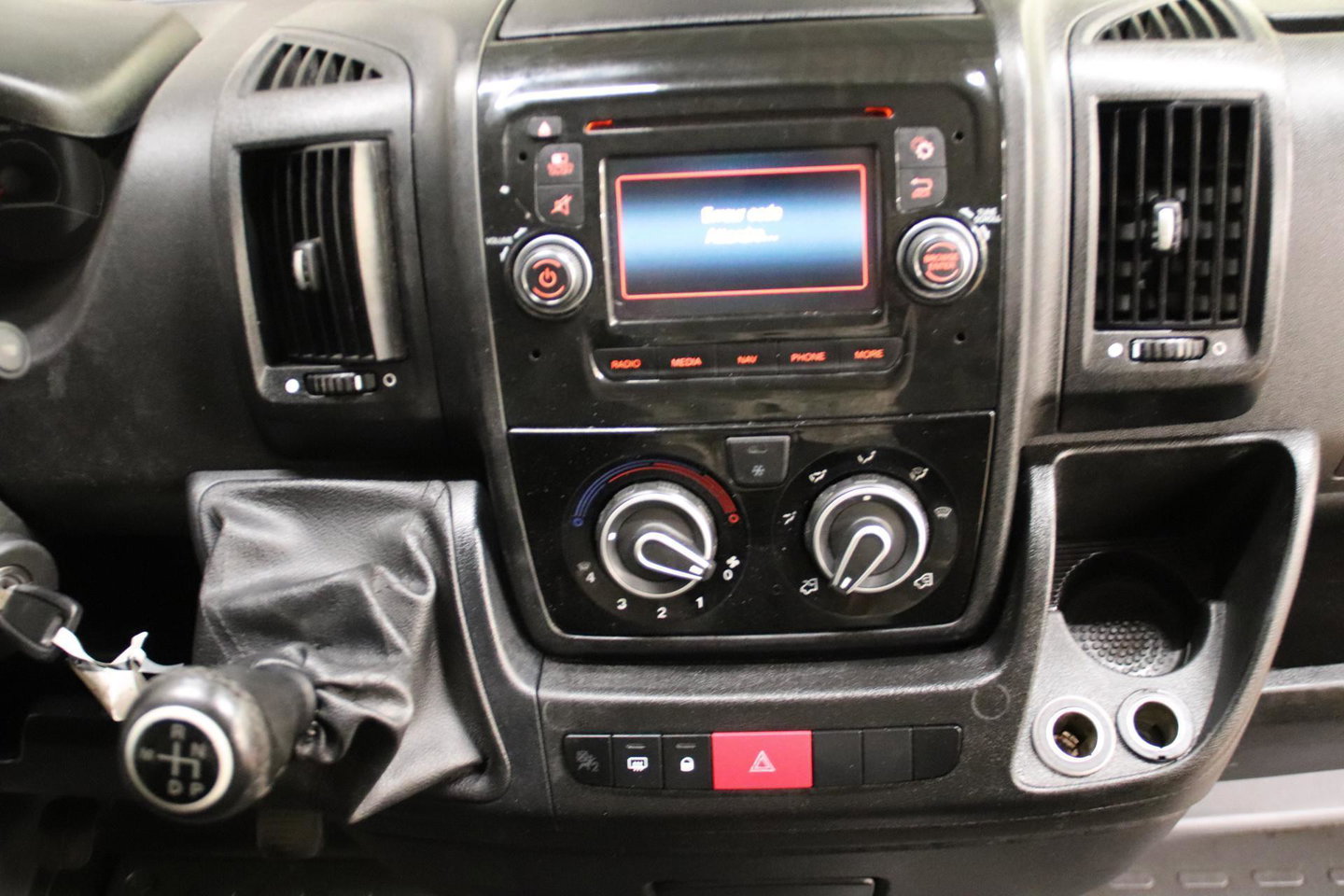 Fiat E-Ducato Gruau Electron II 58 kWh FULL ELECTRIC ELEKTRISCH E BAKWAGEN MEUBELBAK MET LAADKLEP
