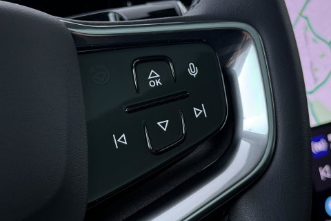 Volvo EX90 Twin Motor Plus 7p. 111 kWh | FACELIFT | 800V! | ACC | Panoramadak | 360° Camera | Head-Up | BOSE Audio | Stoelventilatie | 7P