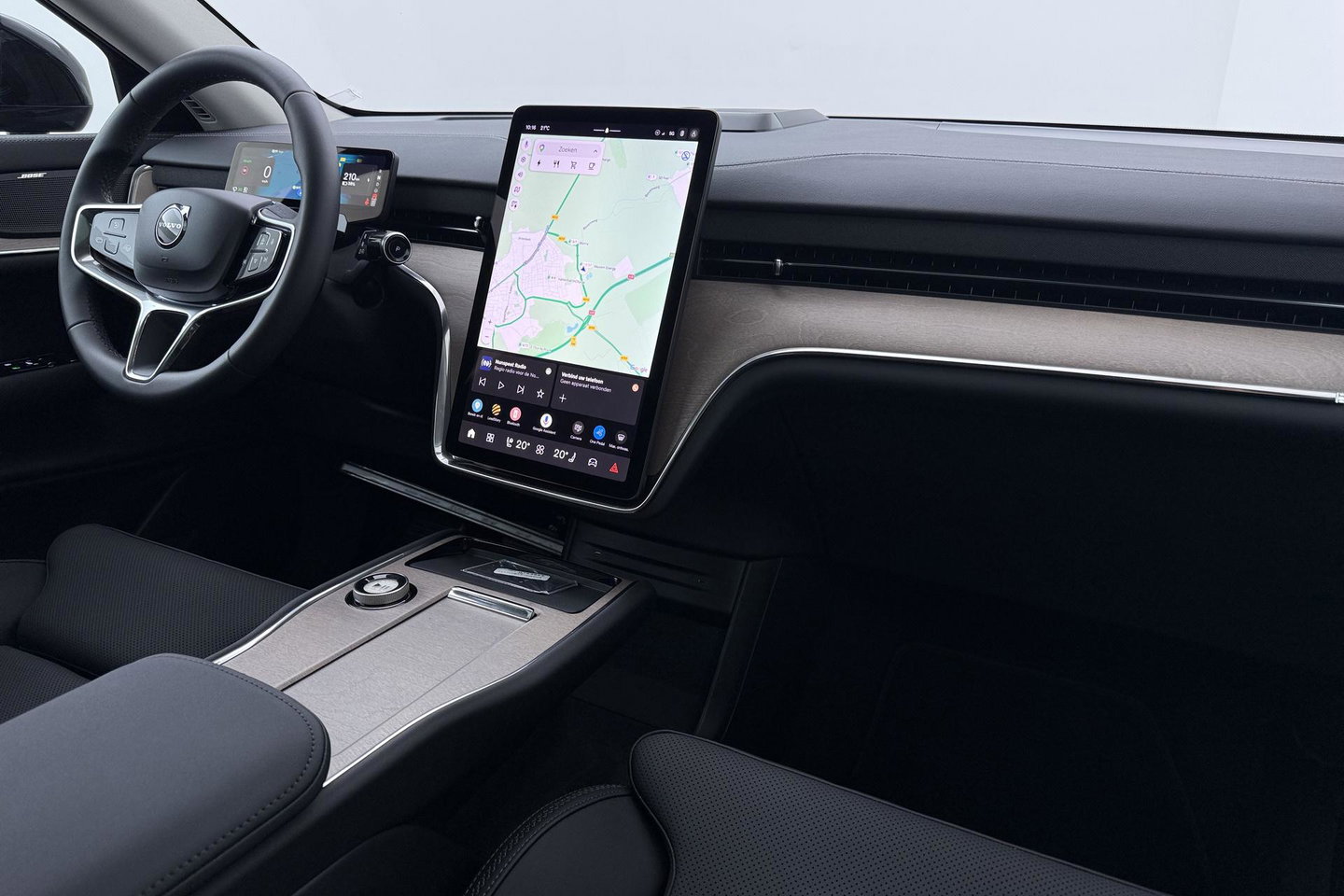 Volvo EX90 Twin Motor Plus 7p. 111 kWh | FACELIFT | 800V! | ACC | Panoramadak | 360° Camera | Head-Up | BOSE Audio | Stoelventilatie | 7P