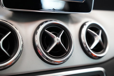 Mercedes-Benz GLA 200 Ambition Panoramadak Navigatie Bi-Xenon