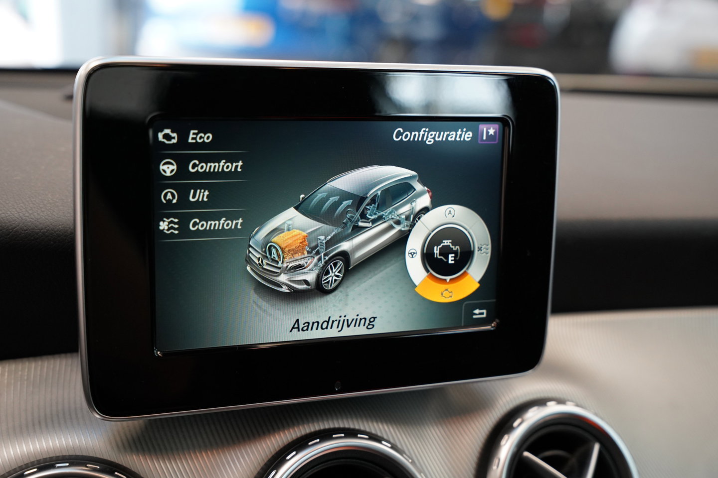 Mercedes-Benz GLA 200 Ambition Panoramadak Navigatie Bi-Xenon