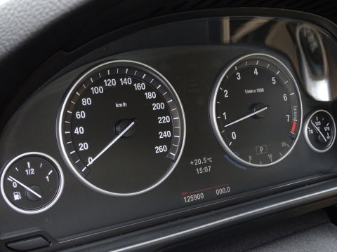 BMW 5 Serie 528i 259PK automaat / High Executive / *NAP*
