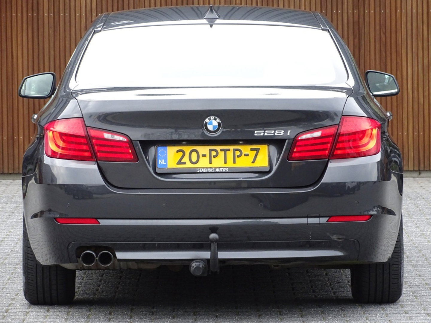 BMW 5 Serie 528i 259PK automaat / High Executive / *NAP*