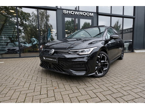 Volkswagen Golf 1.5 eTSI R-Line Edition PANO KEYLESS HUD
