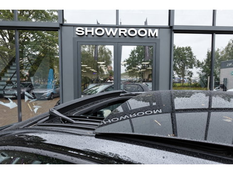 Volkswagen Golf 1.5 eTSI R-Line Edition PANO KEYLESS HUD