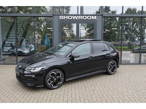 Volkswagen Golf 1.5 eTSI R-Line Edition PANO KEYLESS HUD