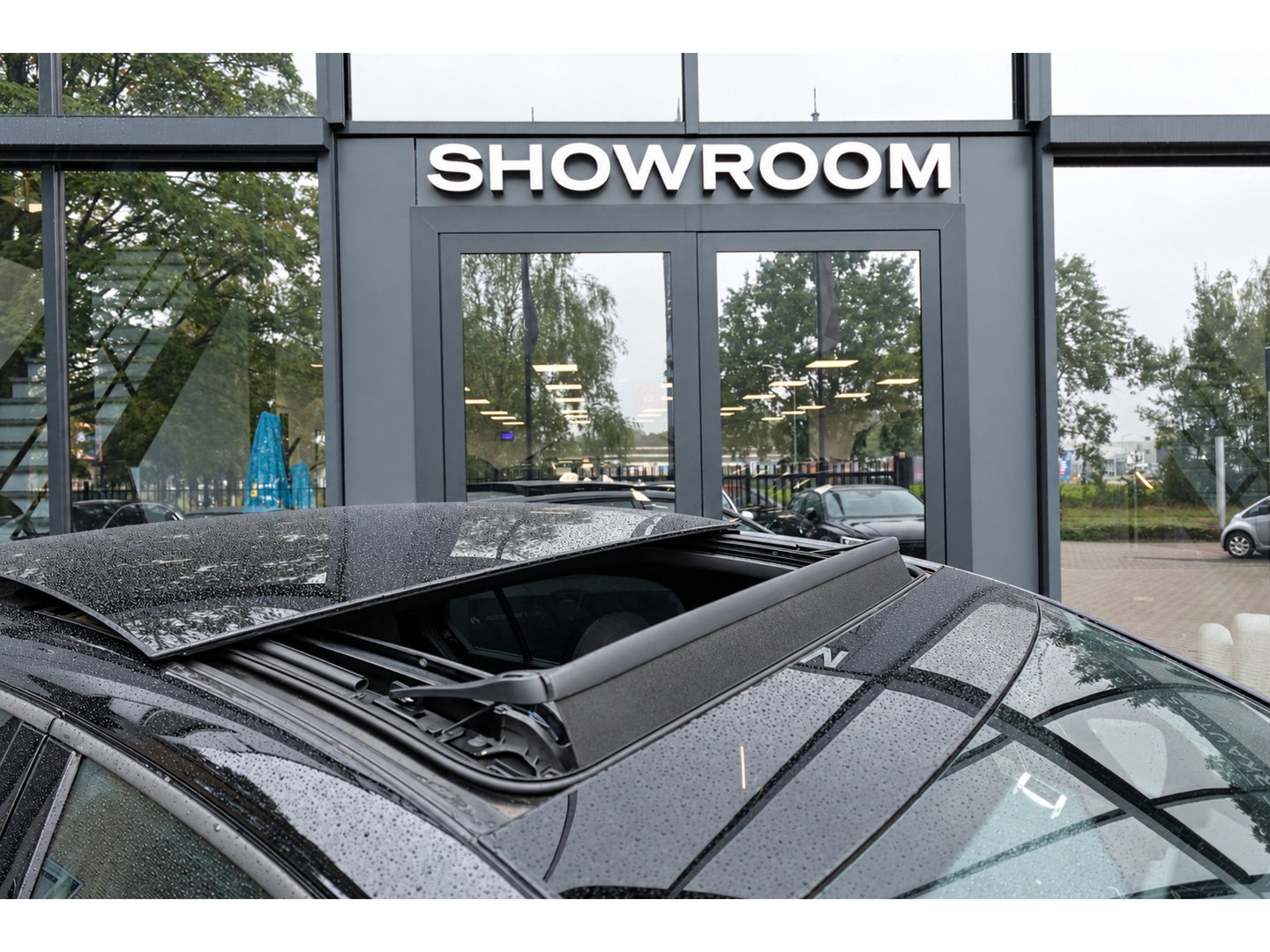 Volkswagen Golf 1.5 eTSI R-Line Edition PANO KEYLESS HUD
