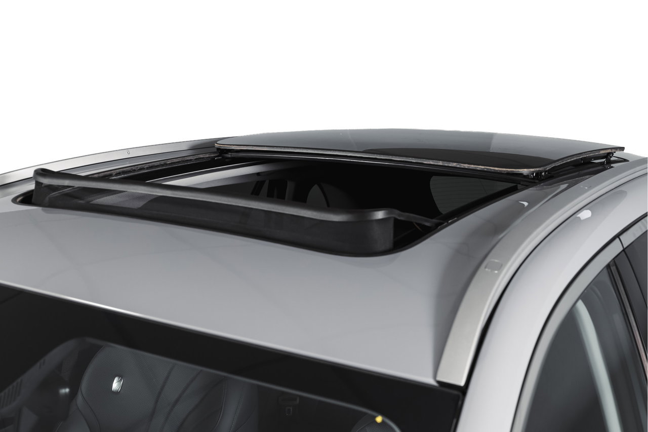 Geely E5