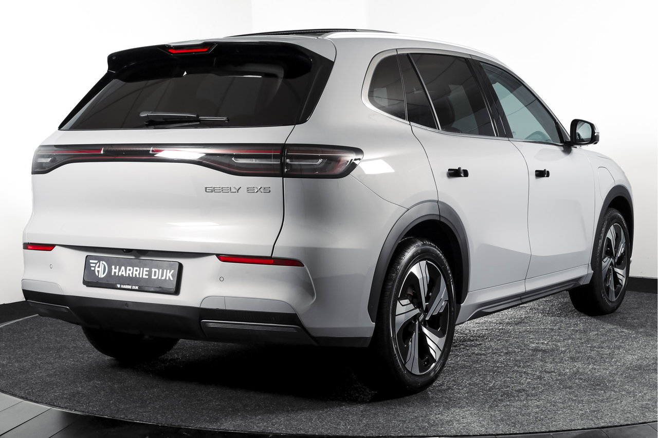 Geely E5