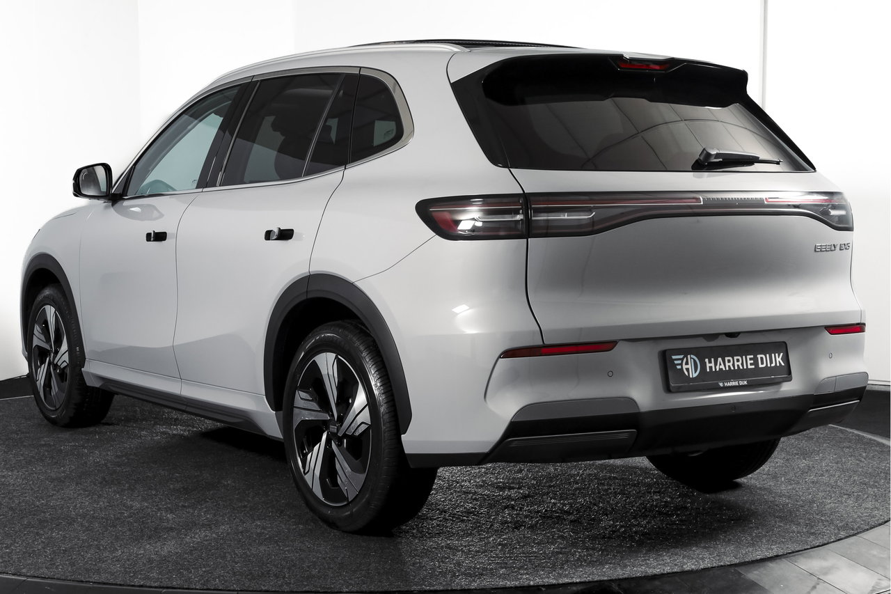 Geely E5