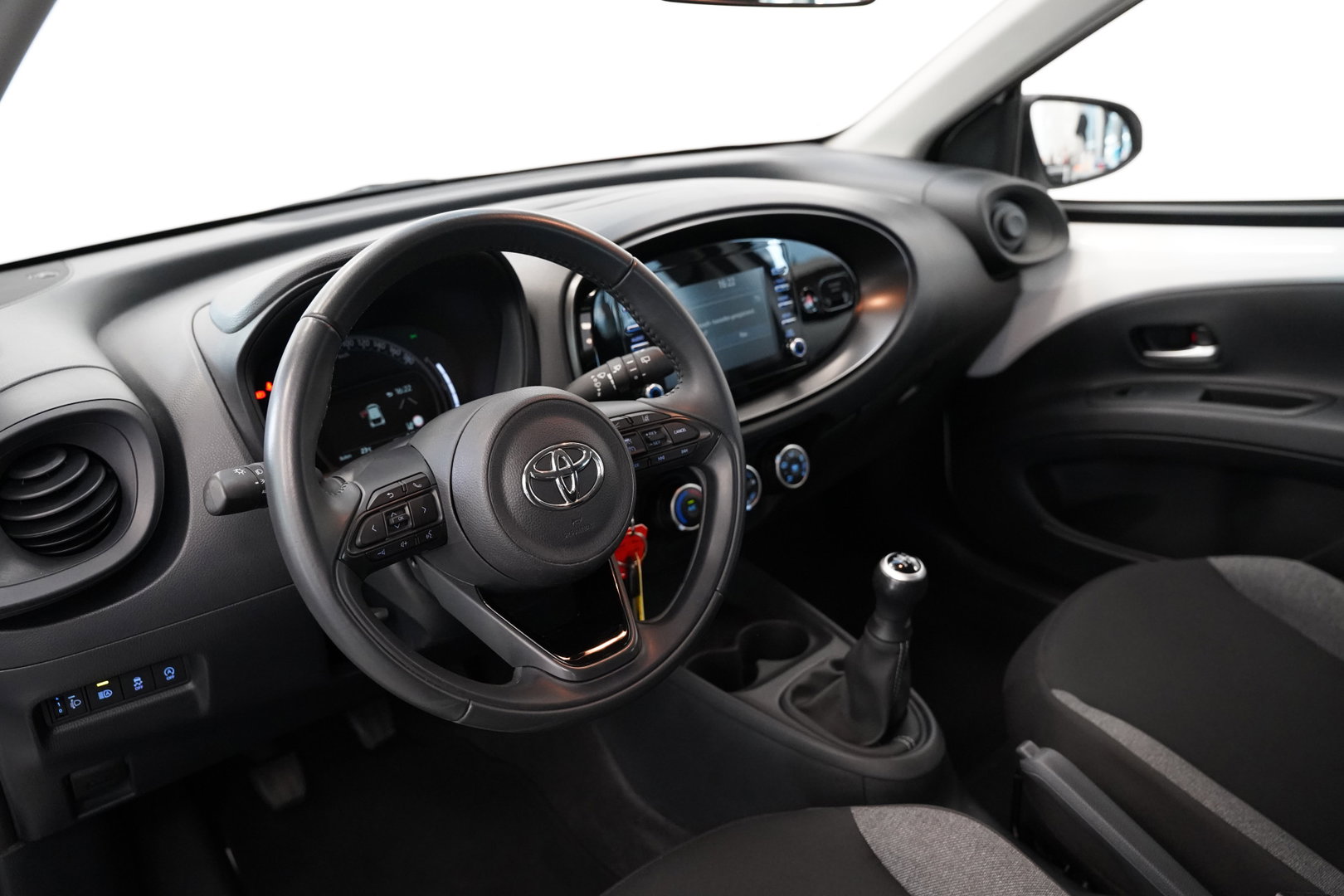 Toyota Aygo X 1.0 VVT-i MT Play PDC Achteruitrijcamera
