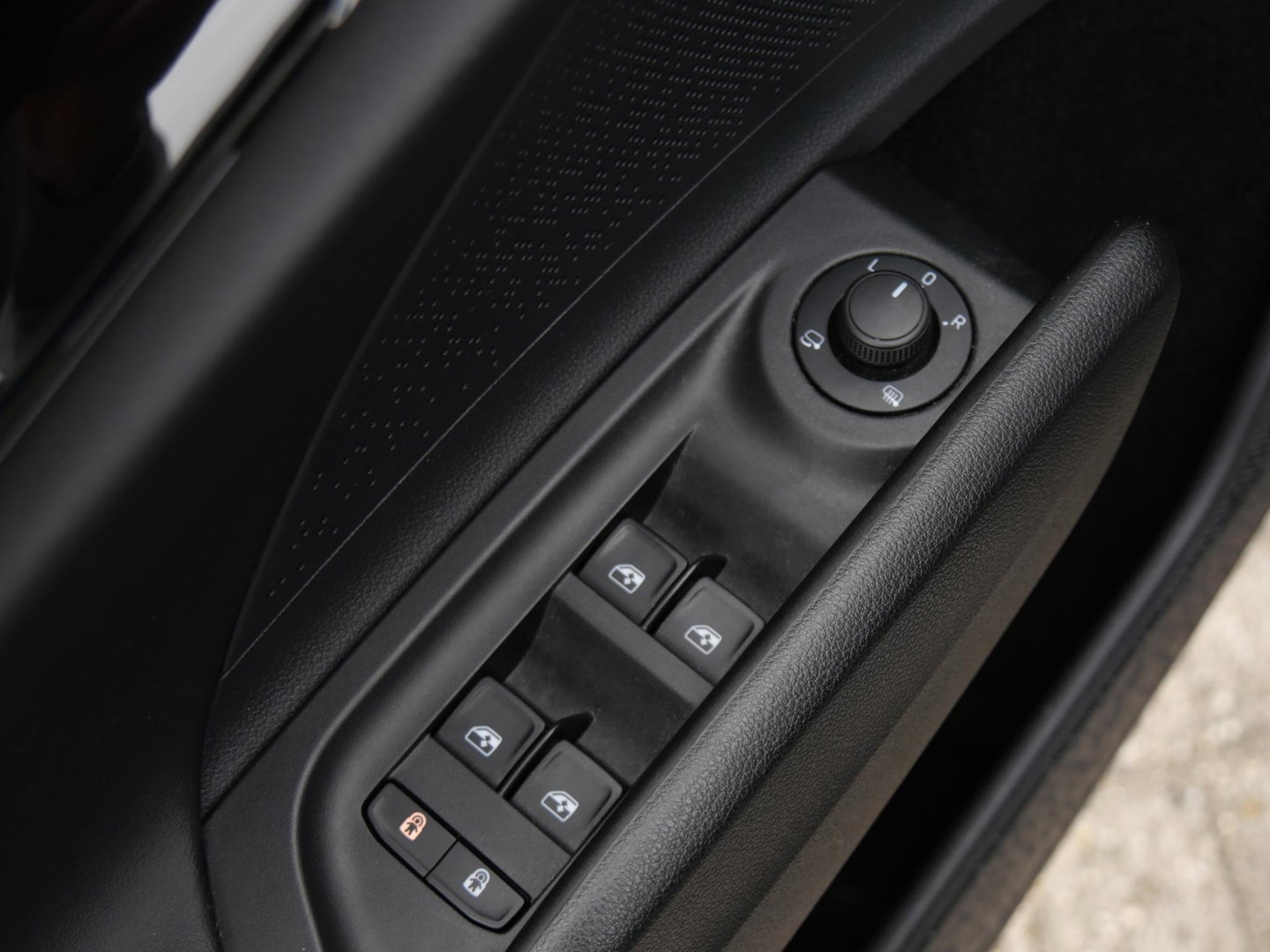 Škoda Enyaq iV 80 LEER/ ADAPTIVE CRUISE/ TREKHAAK/ BLINDSPOT/ ELEKT. STOEL/ SOH 90%