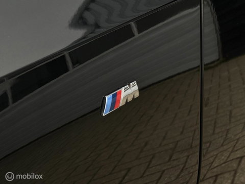 BMW 3 Serie 320i High Executive | M-Sport | Pano | Leder