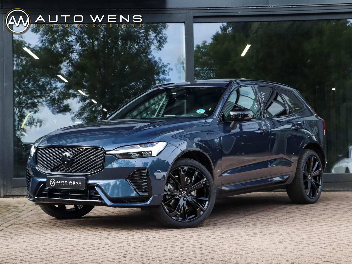 Volvo XC60 T6 AWD Ultra Black Edition Trekhaak Pano 360 Head up 21''