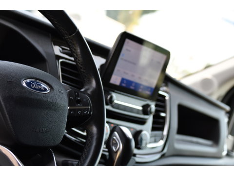Ford Transit 350 2.0 TDCI L3H2 Limited Black Edition Camera, Cruise, Carplay, 185pk, Xenon, Automaat, Trekhaak, Multimedia, Sensoren, Uniek!