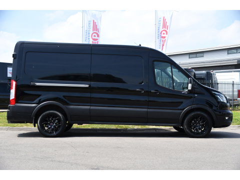 Ford Transit 350 2.0 TDCI L3H2 Limited Black Edition Camera, Cruise, Carplay, 185pk, Xenon, Automaat, Trekhaak, Multimedia, Sensoren, Uniek!