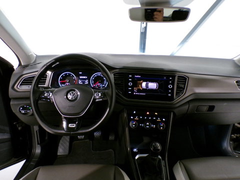 Volkswagen T-Roc 1.0 TSI R-Line Sport Apple-Carplay Full-LED Stoelverwarming Leer Parkeersensoren Adaptive-cruise Android-Auto