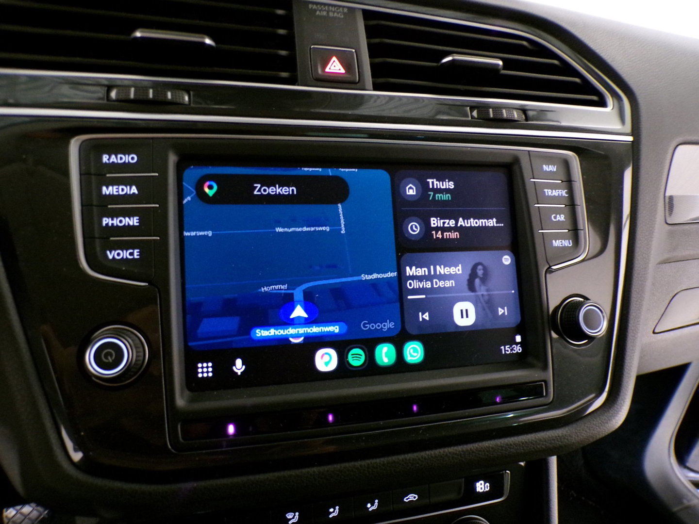 Volkswagen Tiguan 1.4 TSI ACT 150PK R-Line Connected Series Trekhaak Apple-Carplay Virtual-cockpit Adaptive-cruise Navigatie