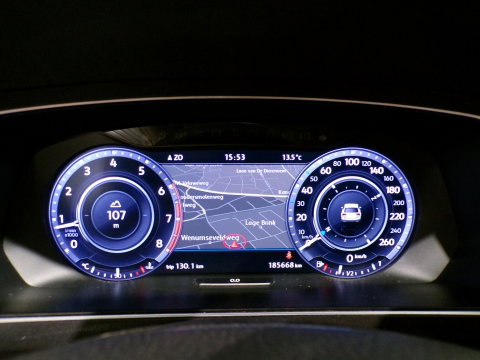 Volkswagen Tiguan 1.4 TSI ACT 150PK R-Line Connected Series Trekhaak Apple-Carplay Virtual-cockpit Adaptive-cruise Navigatie