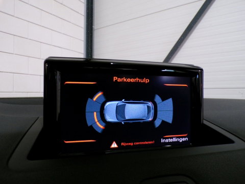 Audi A1 Sportback 1.0 TFSI S-Line "Origineel NL!" 2x S Line Xenon-LED Parkeersensoren Bose 18"Velgen Navigatie Bluetooth Cruise