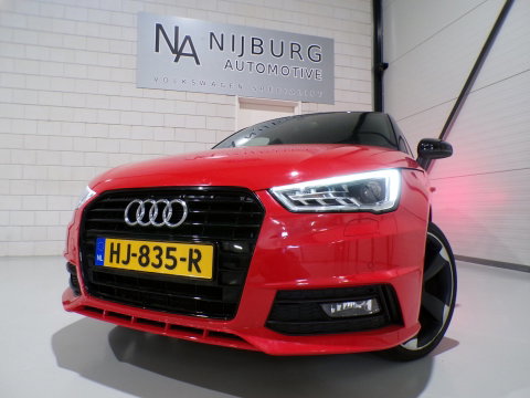 Audi A1 Sportback 1.0 TFSI S-Line "Origineel NL!" 2x S Line Xenon-LED Parkeersensoren Bose 18"Velgen Navigatie Bluetooth Cruise