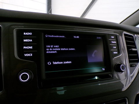 Volkswagen Golf Sportsvan 1.2 TSI 140PK Highline Allstar Stoelverwarming Apple-Carplay Parkeersensoren Navigatie Bluetooth Cruise