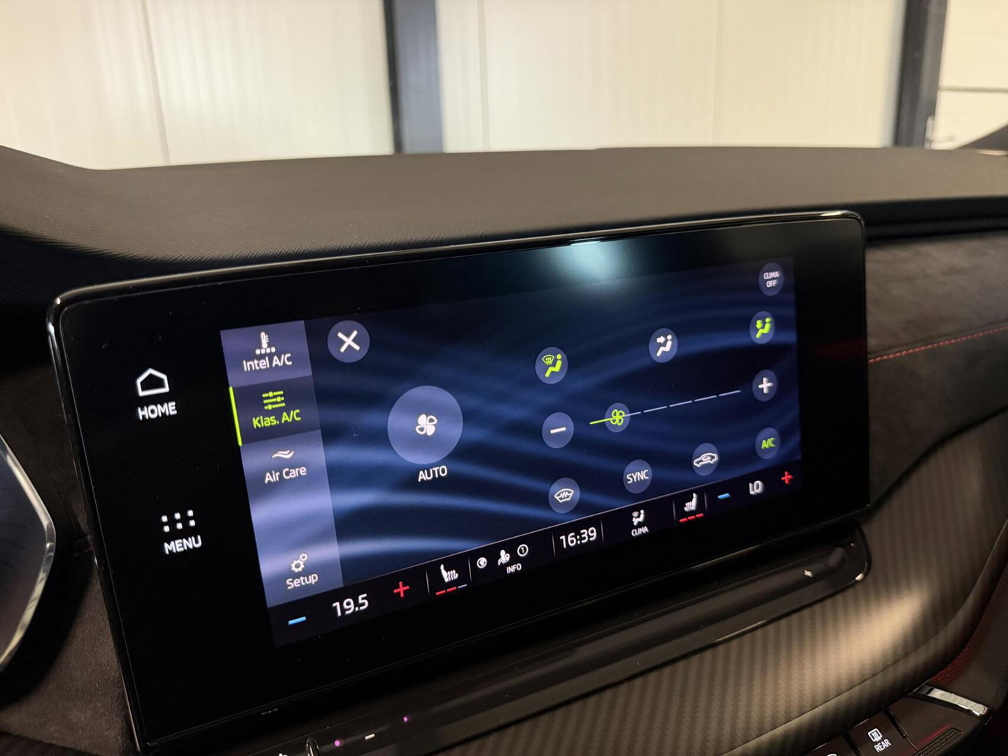 Škoda Octavia 1.4 TSI RS iV PHEV Camera Head-up Memory Sfeer