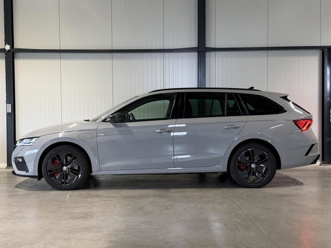 Škoda Octavia 1.4 TSI RS iV PHEV Camera Head-up Memory Sfeer