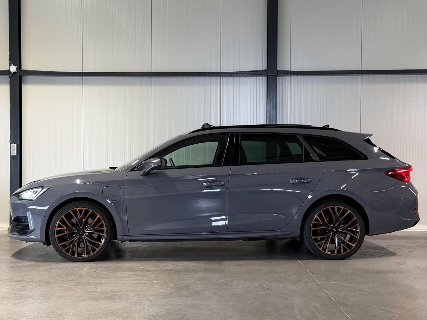 CUPRA Leon Sportstourer 1.4 e-Hybrid VZ Copper Edition Pano