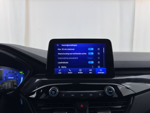Ford Kuga 2.5 PHEV ST-Line X (Plug-in) {SoH-89%} (INCL.BTW) Aut. *DIGI-COCKPIT |FULL-LED | KEYLESS | DAB | CARPLAY | NAVI-FULLMAP | HEATED-SPORTSEATS | PRIVACY-GLASS | 18"ALU*