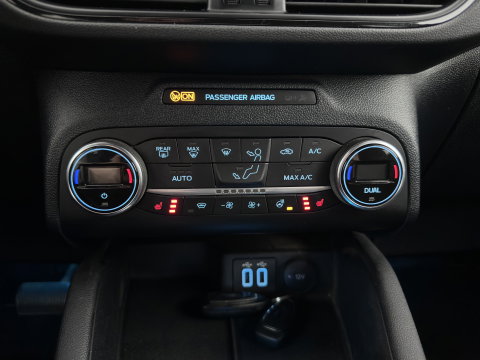 Ford Kuga 2.5 PHEV ST-Line X (Plug-in) {SoH-89%} (INCL.BTW) Aut. *DIGI-COCKPIT |FULL-LED | KEYLESS | DAB | CARPLAY | NAVI-FULLMAP | HEATED-SPORTSEATS | PRIVACY-GLASS | 18"ALU*