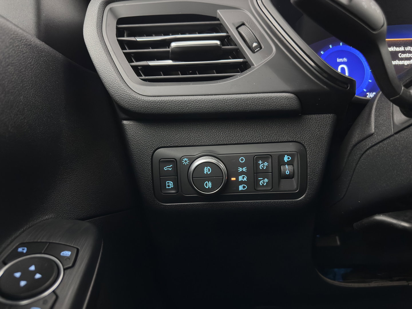 Ford Kuga 2.5 PHEV ST-Line X (Plug-in) {SoH-89%} (INCL.BTW) Aut. *DIGI-COCKPIT |FULL-LED | KEYLESS | DAB | CARPLAY | NAVI-FULLMAP | HEATED-SPORTSEATS | PRIVACY-GLASS | 18"ALU*