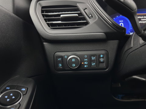 Ford Kuga 2.5 PHEV ST-Line X (Plug-in) {SoH-89%} (INCL.BTW) Aut. *DIGI-COCKPIT |FULL-LED | KEYLESS | DAB | CARPLAY | NAVI-FULLMAP | HEATED-SPORTSEATS | PRIVACY-GLASS | 18"ALU*