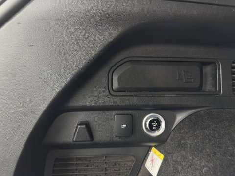 Ford Kuga 2.5 PHEV ST-Line X (Plug-in) {SoH-89%} (INCL.BTW) Aut. *DIGI-COCKPIT |FULL-LED | KEYLESS | DAB | CARPLAY | NAVI-FULLMAP | HEATED-SPORTSEATS | PRIVACY-GLASS | 18"ALU*