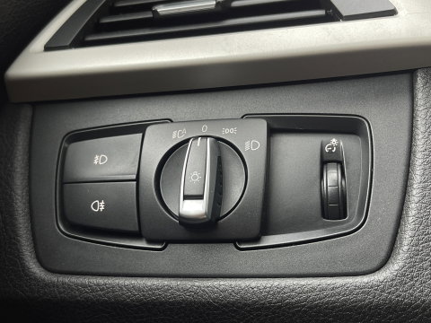 BMW 3 Serie Touring 318i Corporate Lease Executive | Keyless Go/Entry | Led Verlichting | Cruise Control | Airconditioning |