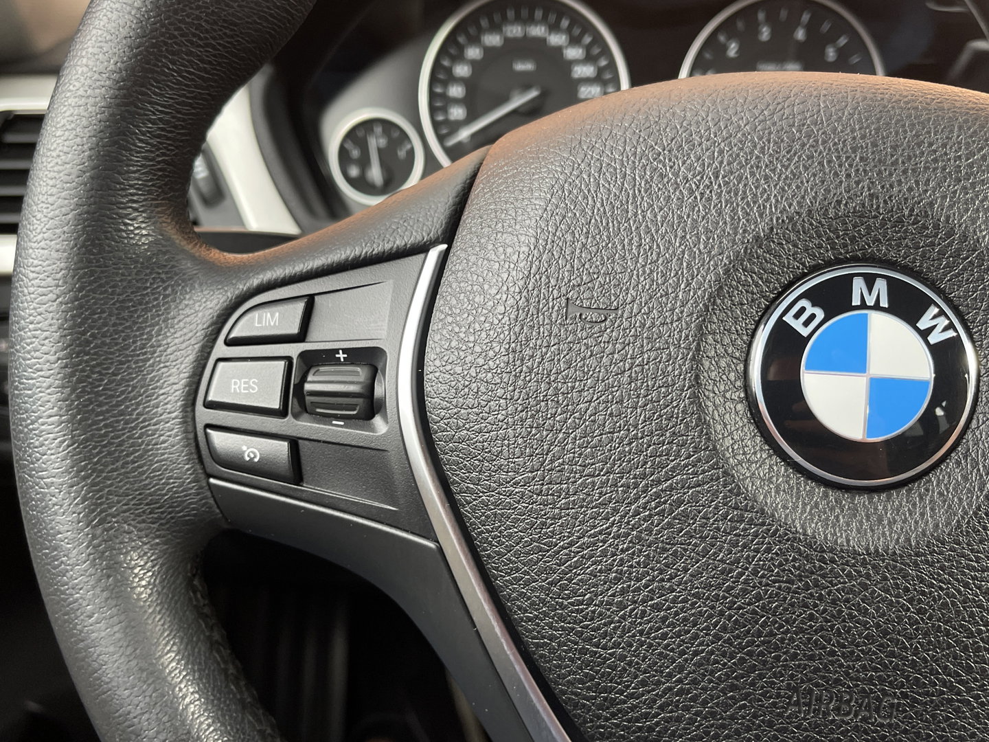BMW 3 Serie Touring 318i Corporate Lease Executive | Keyless Go/Entry | Led Verlichting | Cruise Control | Airconditioning |