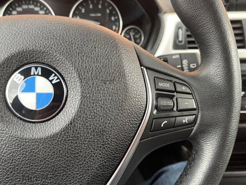 BMW 3 Serie Touring 318i Corporate Lease Executive | Keyless Go/Entry | Led Verlichting | Cruise Control | Airconditioning |
