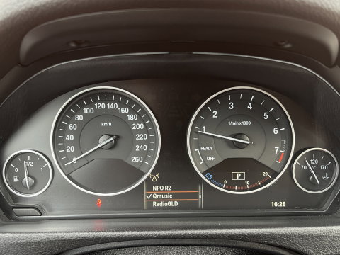 BMW 3 Serie Touring 318i Corporate Lease Executive | Keyless Go/Entry | Led Verlichting | Cruise Control | Airconditioning |
