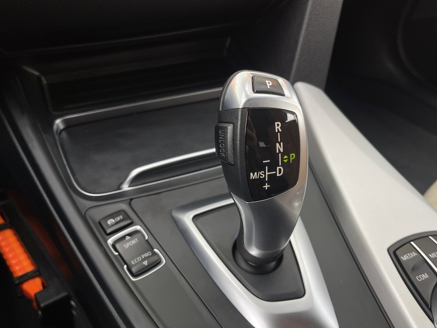 BMW 3 Serie Touring 318i Corporate Lease Executive | Keyless Go/Entry | Led Verlichting | Cruise Control | Airconditioning |