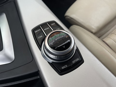 BMW 3 Serie Touring 318i Corporate Lease Executive | Keyless Go/Entry | Led Verlichting | Cruise Control | Airconditioning |