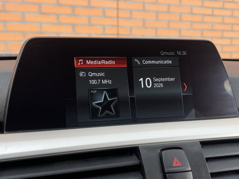 BMW 3 Serie Touring 318i Corporate Lease Executive | Keyless Go/Entry | Led Verlichting | Cruise Control | Airconditioning |