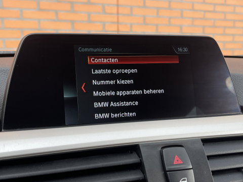 BMW 3 Serie Touring 318i Corporate Lease Executive | Keyless Go/Entry | Led Verlichting | Cruise Control | Airconditioning |