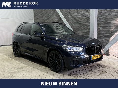 BMW X5 xDrive45e High Executive | Luchtvering | Panoramadak | M Sportpakket | Head-Up | Trekhaak | BMW Laserlicht | Comfort Access | 20" M Velgen