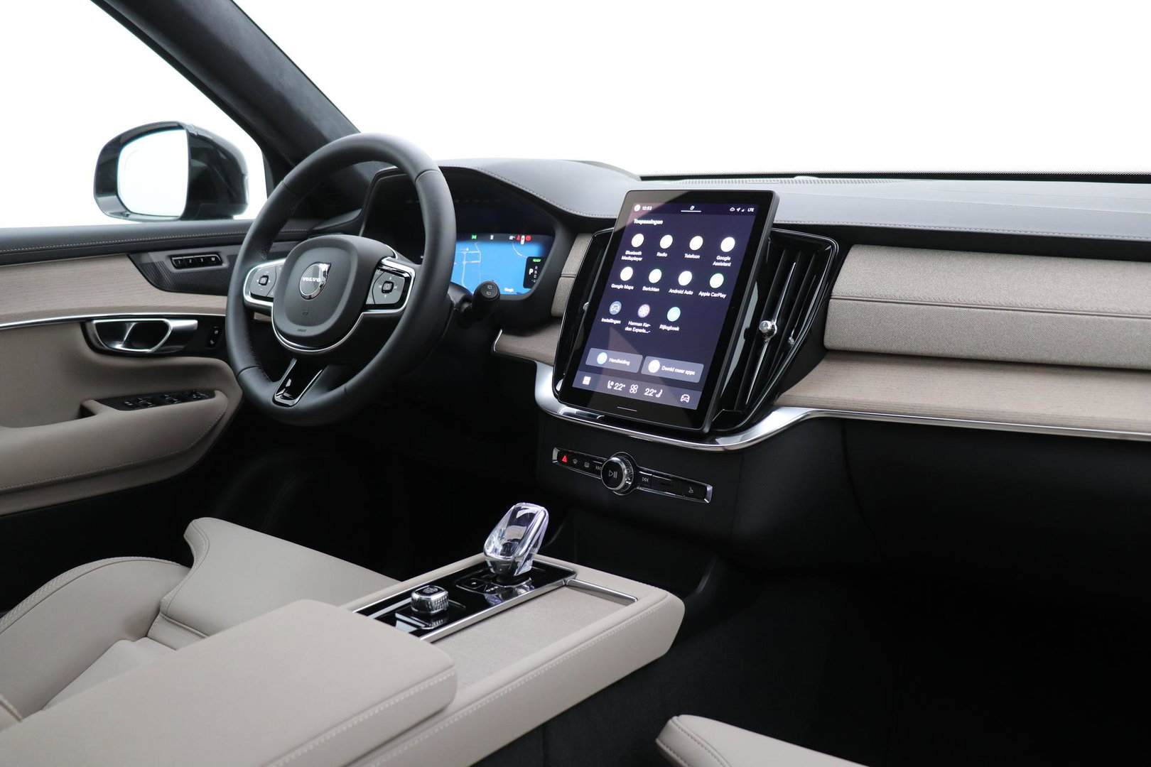Volvo XC90 T8 Ultra Dark | MY27 | Harman/Kardon | Trekhaak | Panoramadak | 360° Camera | Head-Up | Pilot Assist | ACC