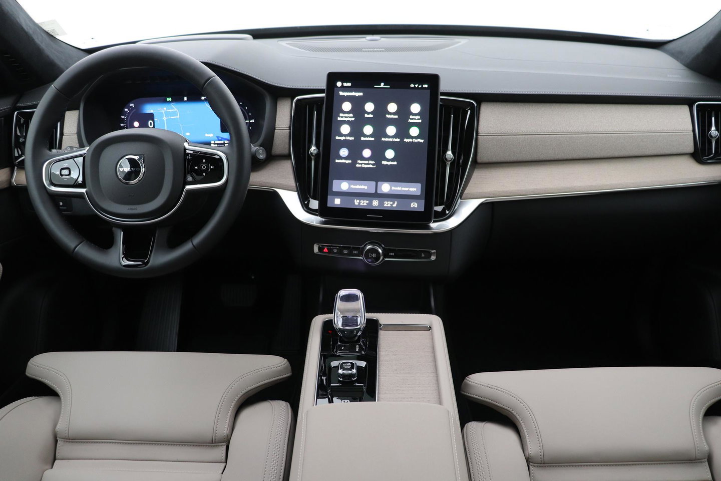 Volvo XC90 T8 Ultra Dark | MY27 | Harman/Kardon | Trekhaak | Panoramadak | 360° Camera | Head-Up | Pilot Assist | ACC