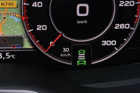 Audi Q7 3.0 TFSI quattro Pro Line + 7p | Luchtvering | Trekhaak | Panoramadak | 360° Camera | B&O Advanced | Head-Up | Nachtzicht | 7-persoons | Soft Close