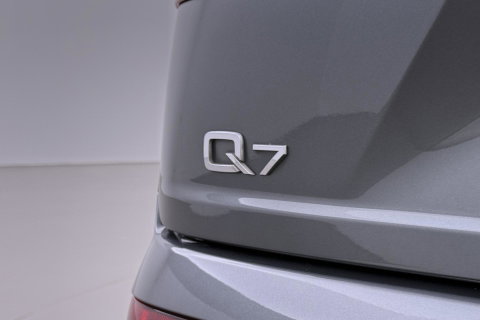 Audi Q7 3.0 TFSI quattro Pro Line + 7p | Luchtvering | Trekhaak | Panoramadak | 360° Camera | B&O Advanced | Head-Up | Nachtzicht | 7-persoons | Soft Close