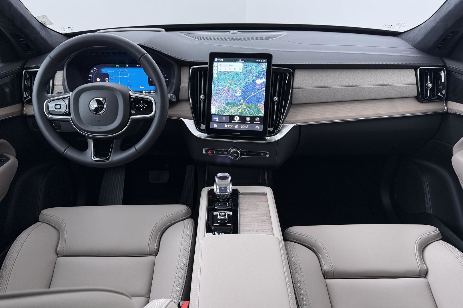 Volvo XC90 T8 Ultra Dark | MY27 | Harman/Kardon | Trekhaak | Panoramadak | 360° Camera | Head-Up | Pilot Assist | ACC